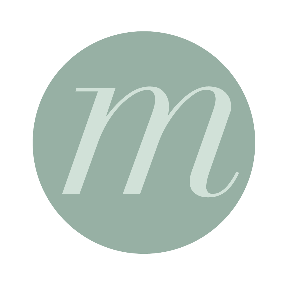 Molis_LogoCirkel_Sage_Serenity